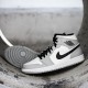 Air Jordan 1 Mid Light Smoke Grey Světle kouřově šedá/černo-bílá 554724 092 Pánské/WoPánské AJ1 Jordan Tenisky