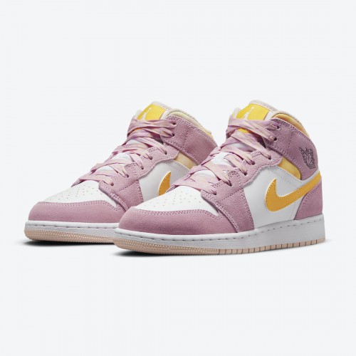 Air Jordan 1 Mid SE GS Arctic Pink DC9517 600 Světle arktická růžová Univerzitní zlato-bílá dámské Jordan Tenisky