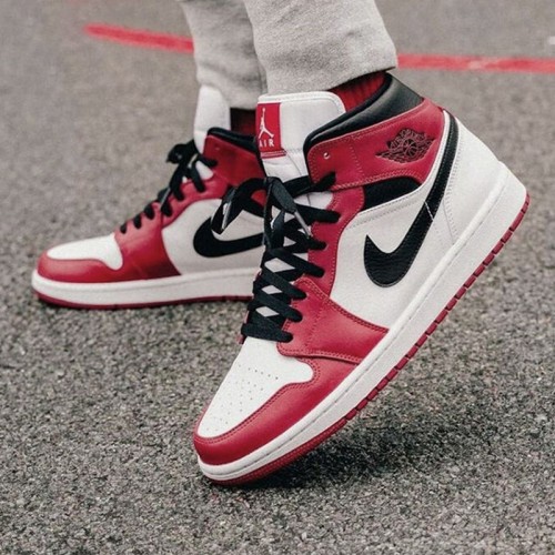 Nike Air Jordan 1 Mid Chicago 2020 Bílý/Tělocvična červená-Černá Běžné boty 554724 173 AJ1 dámské a Pánské Tenisky