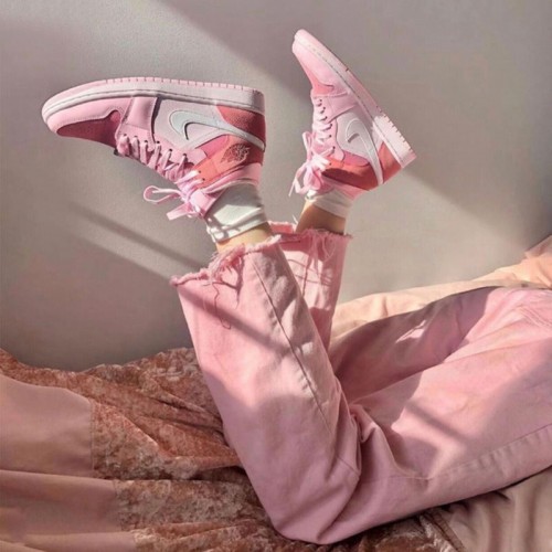 Nike Air Jordan 1 Mid Digital Pink Digital Růžový/Bílý-Růžový Foam-Sail CW5379 600 WoPánské AJ1 Jordan Tenisky