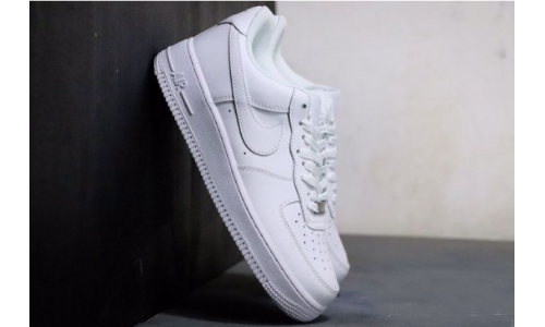 Recenze Air Force One